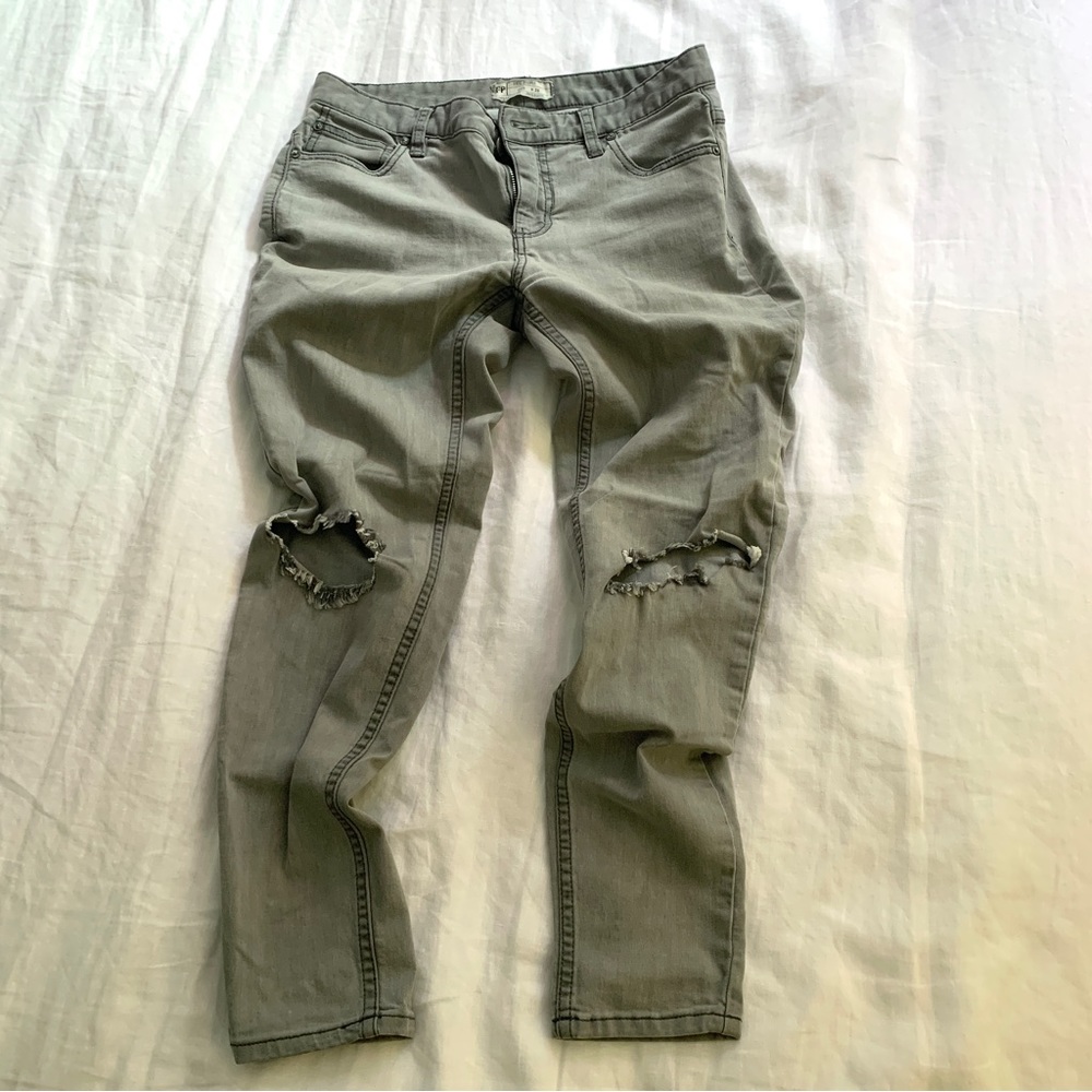 Free People Gray Cropped Skinny Jeans
